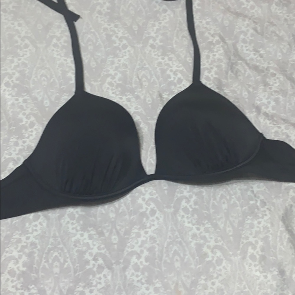 Black bikini top